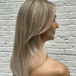 Blonde highlights and haircolor by Ashley